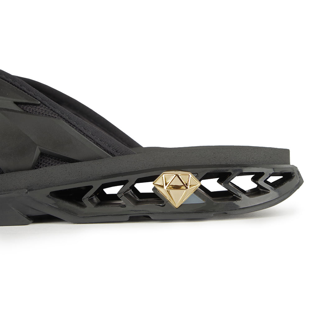 Pin Diamante Rakka - Lado Esquerdo Dourado